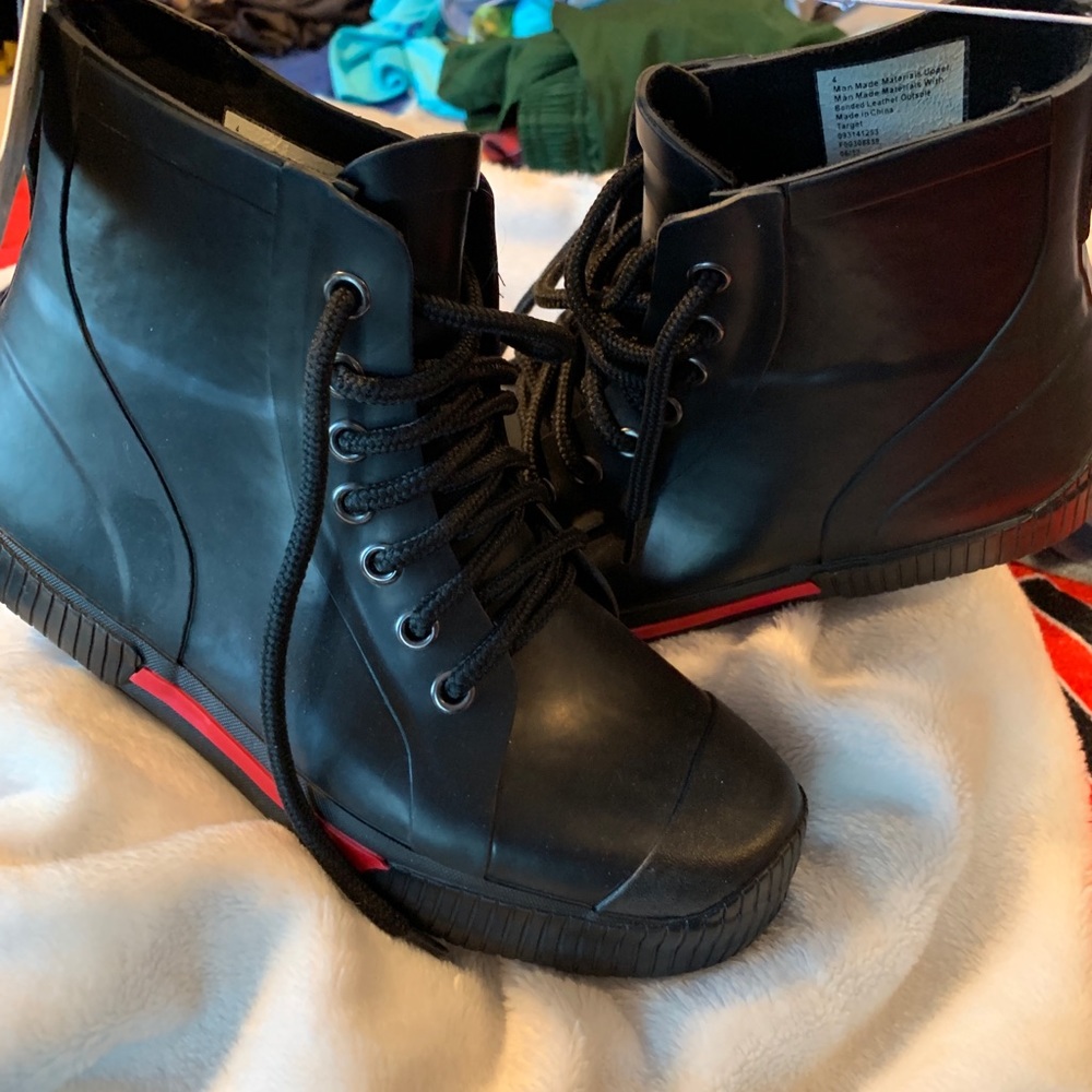 Boys waterproof sneakers